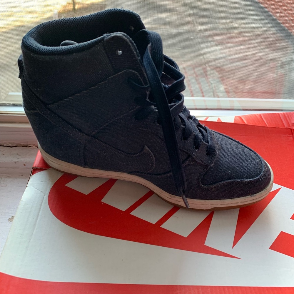 Nike Wedge Sneakers